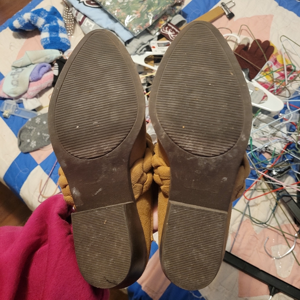 Mules - Picture 2 of 2